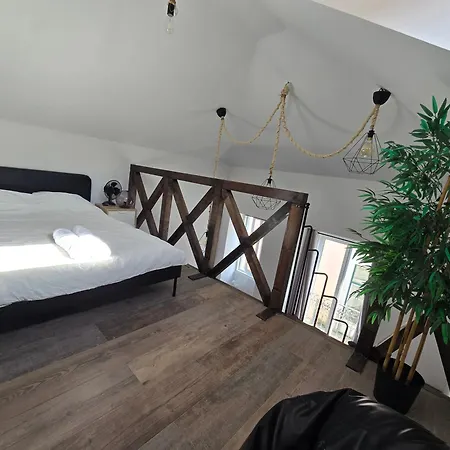 Esther Apartment Cozy Vacay Suite Setubal Exterior photo